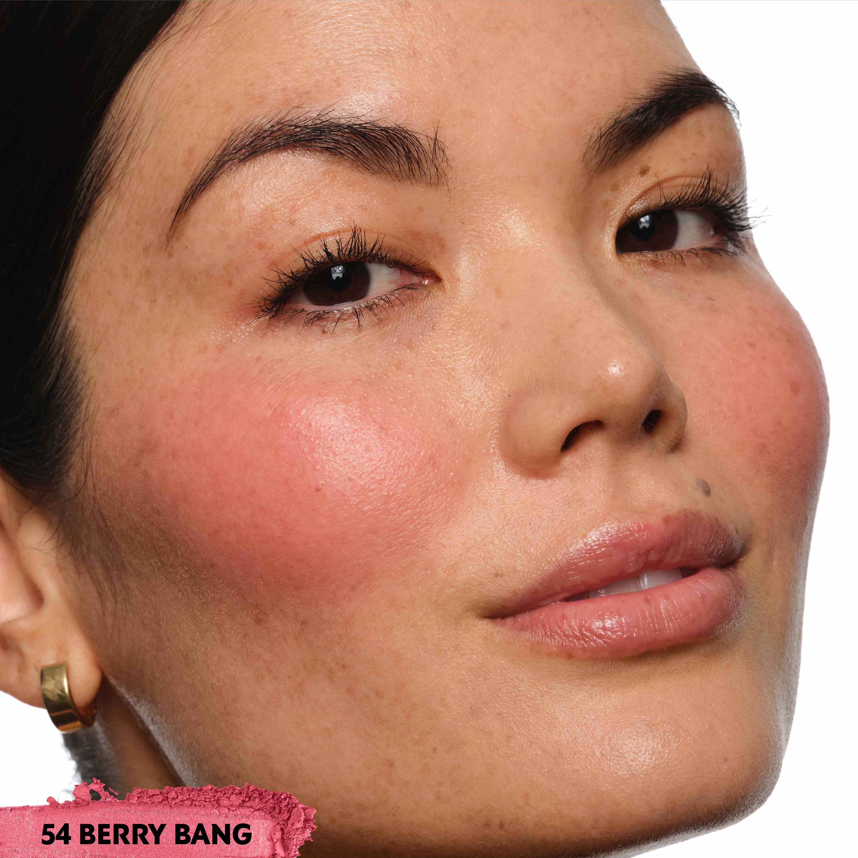 MAKE ME BLUSH 24H BUILDABLE BLURRING POWDER BLUSH