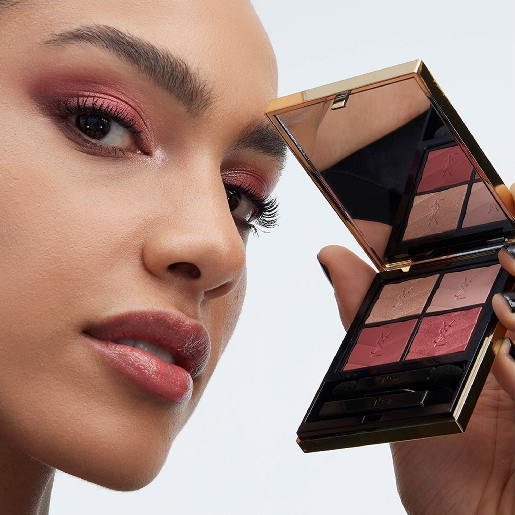 COUTURE MINI CLUTCH LUXURY EYESHADOW PALETTE
