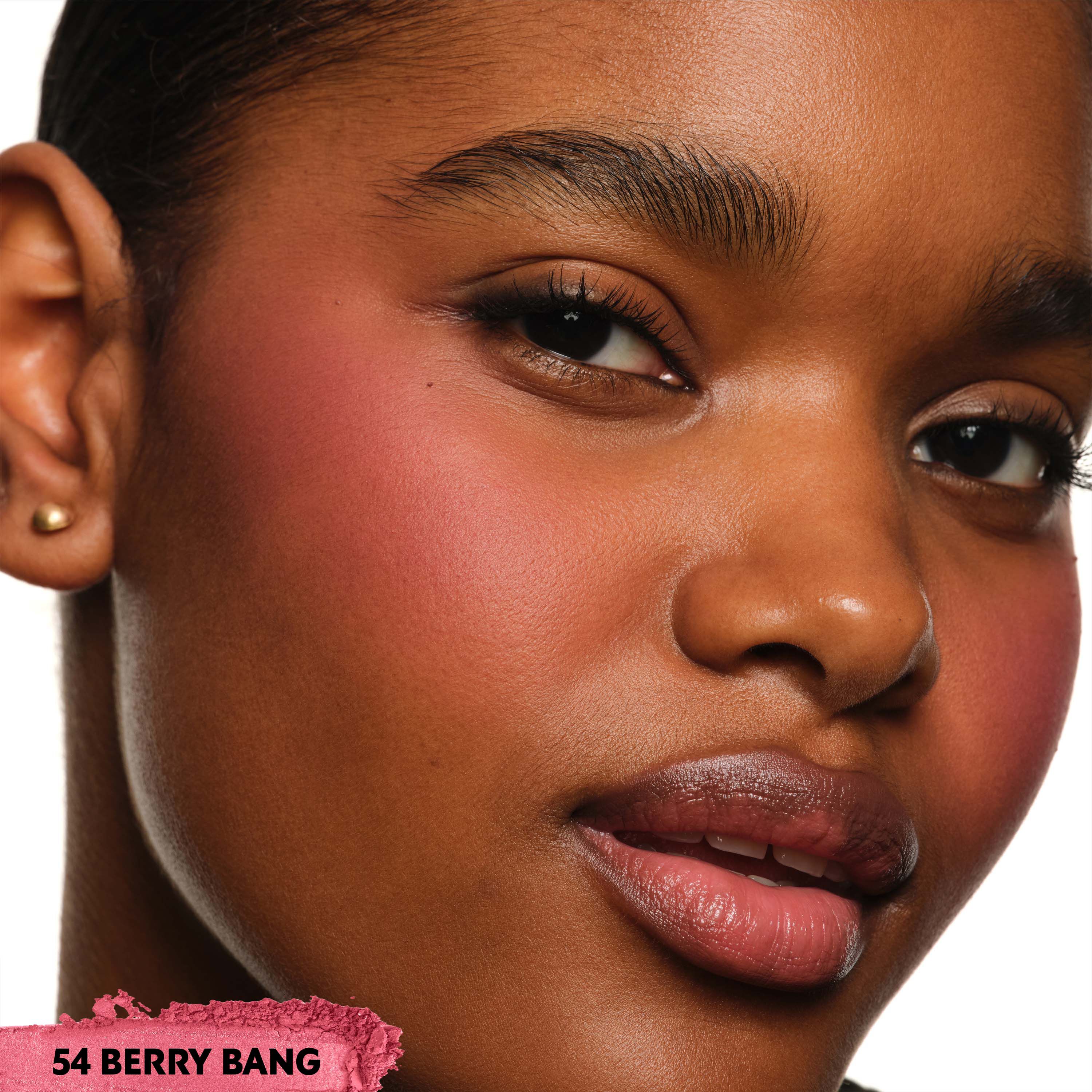 MAKE ME BLUSH 24H BUILDABLE BLURRING POWDER BLUSH
