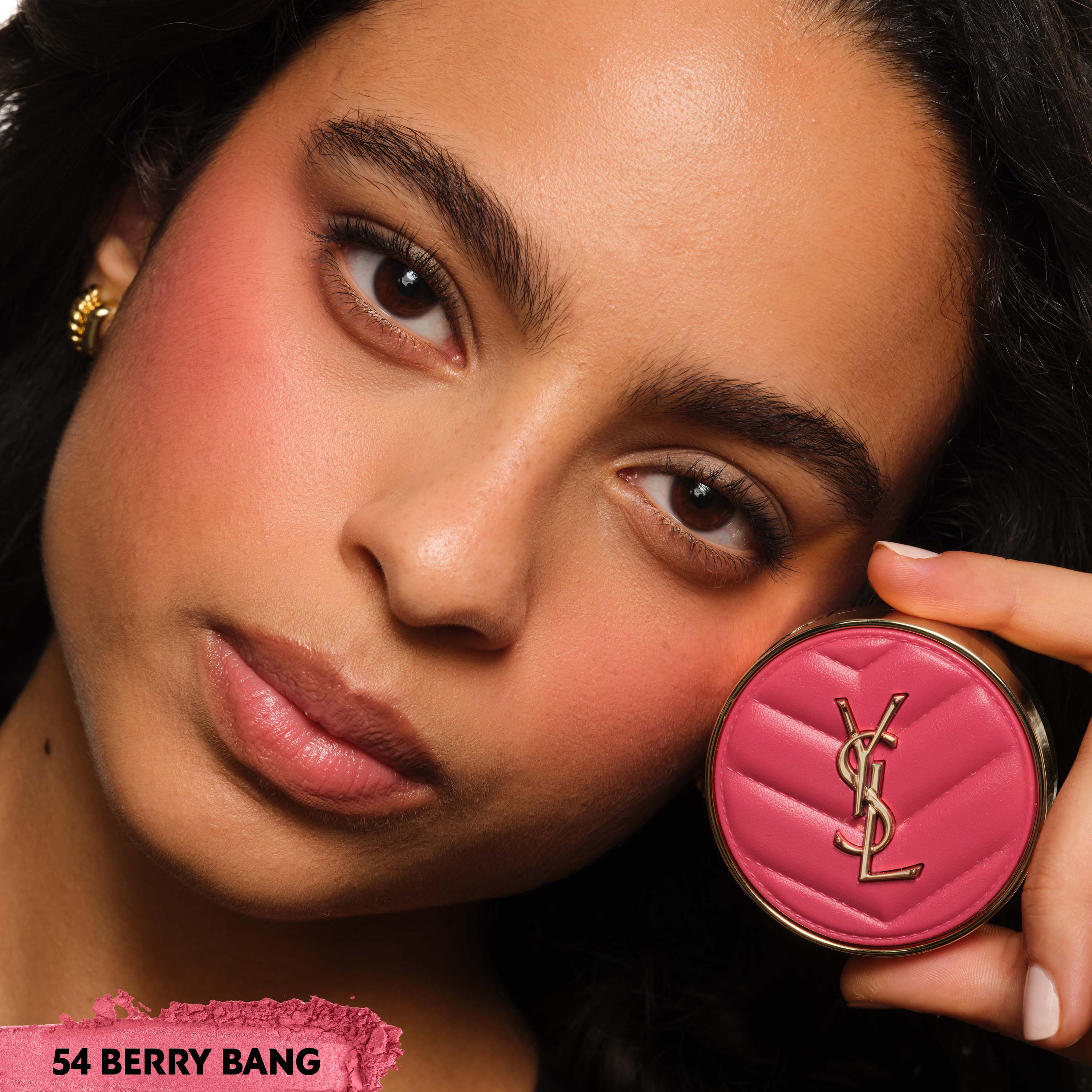 MAKE ME BLUSH 24H BUILDABLE BLURRING POWDER BLUSH